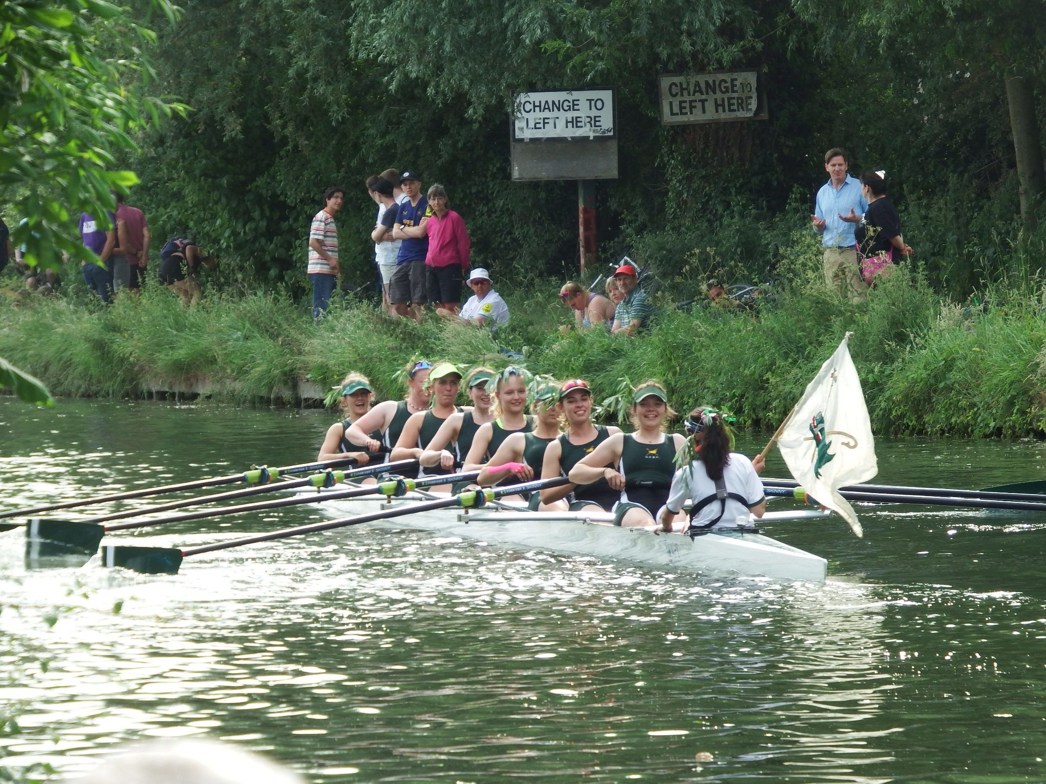 A group of women rowing on the Cam